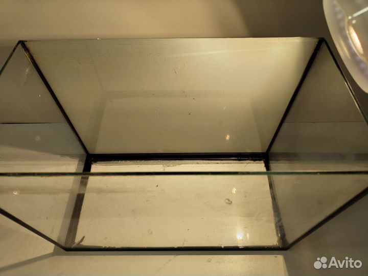 Фон на заднюю стенку для аквариума светлый