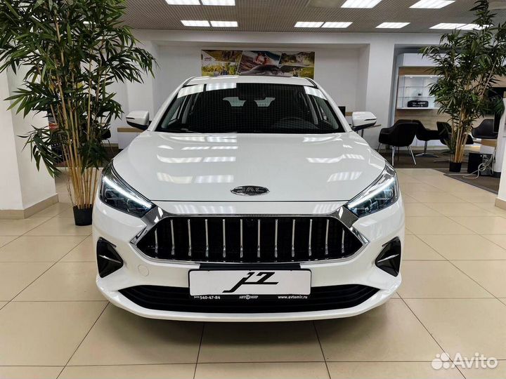 JAC J7 1.5 CVT, 2023