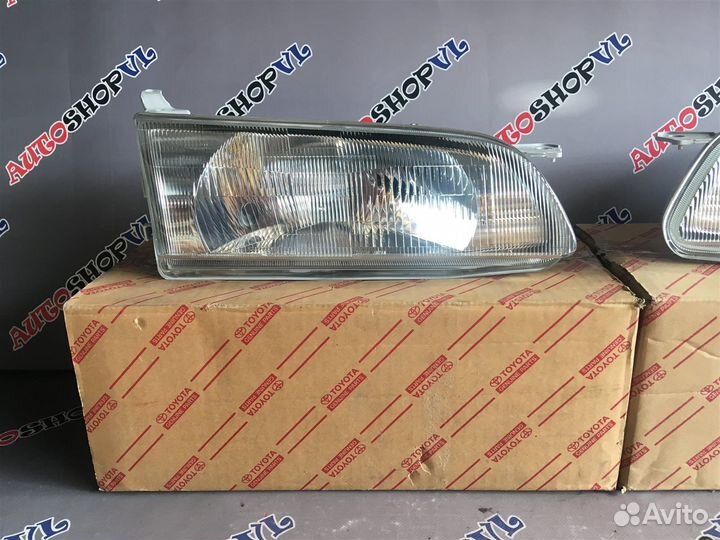 Фара передняя Toyota Sprinter AE110 5AFE 05.1995