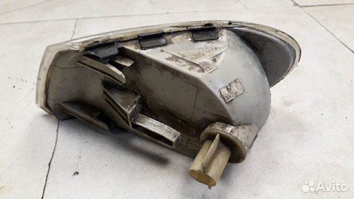 Указатель поворота правый Opel Vectra