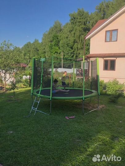 Батут с сеткой