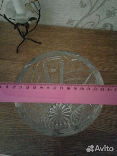 Ваза для цветов хрустальная