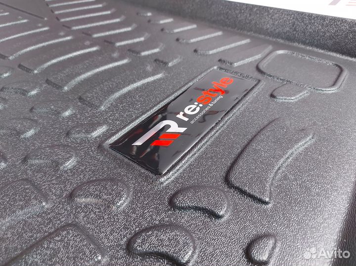 Коврик багажника Restyle Toyota FJ Cruiser R1260