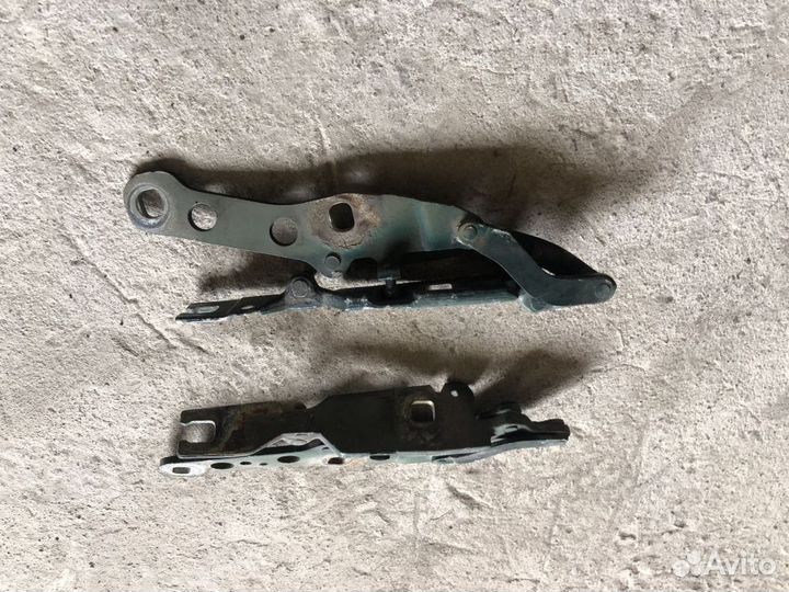 Петли капота BMW E46