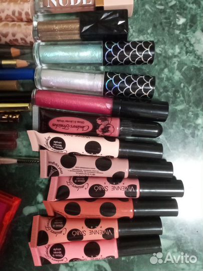 Набор косметики пакетом новый и бу