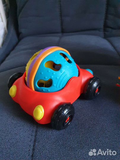 Развивающие игрушки для малышей пакетом