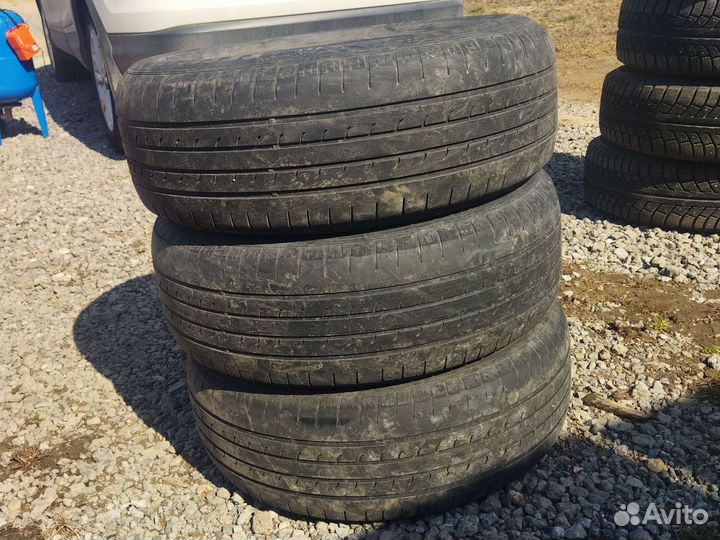 Goodyear EfficientGrip SUV 4x4 215/60 R17