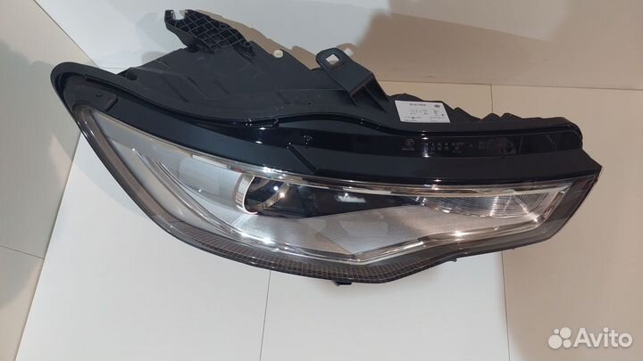 Фара правая Audi A6