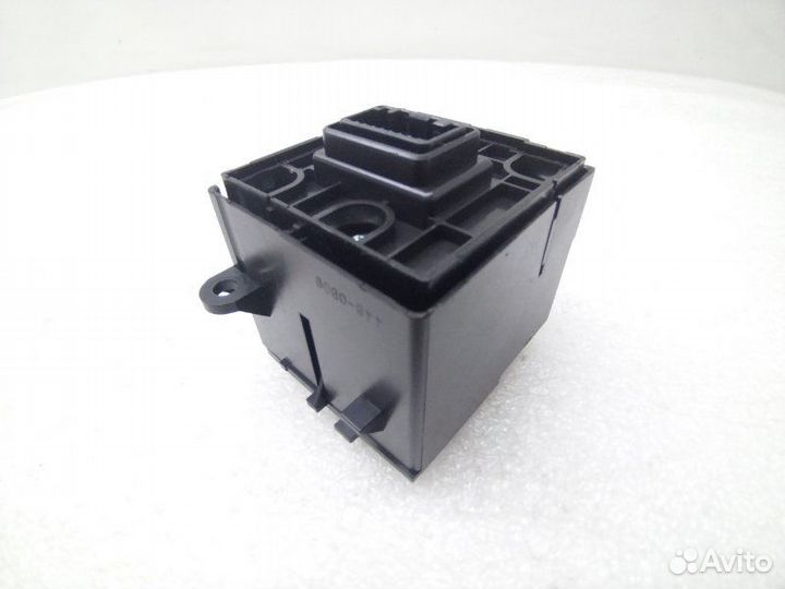 Блок управления стояночным тормозом Lexus Rx450H