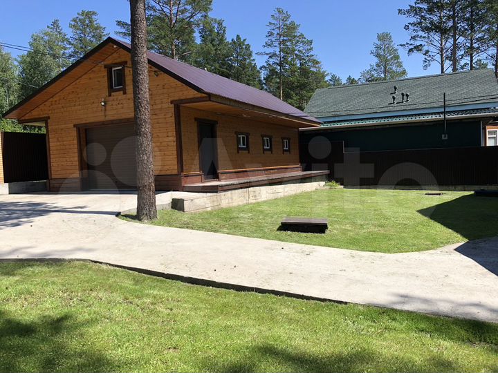 Дом 176 м² на участке 17 сот.