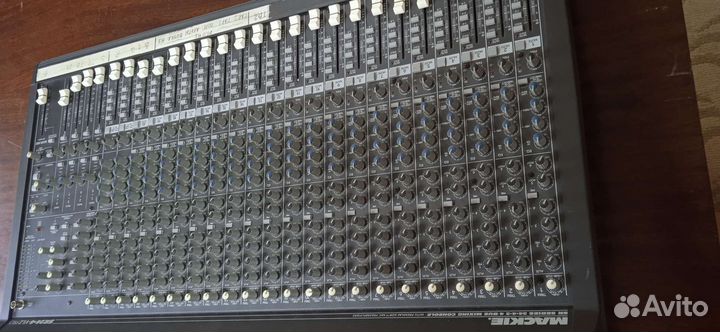 Микшер Mackie SR24-4VLZ PRO