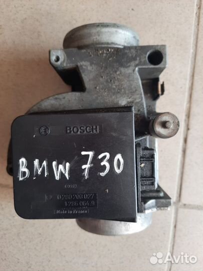 Датчик массового расхода воздуха BMW 7