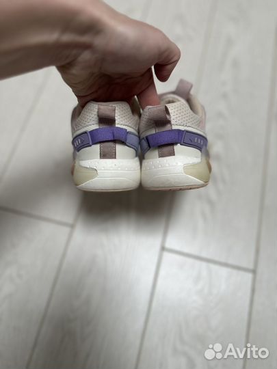 Кроссовки kotofey