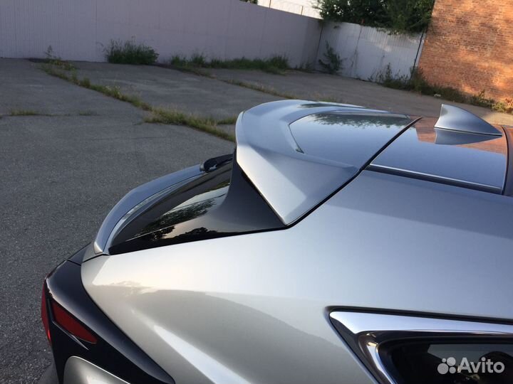 Спойлер Lexus NX на багажник (верхний)