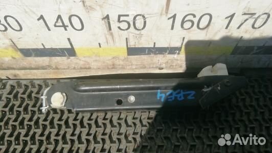 Домкрат opel combo C (ZBE04VN01)