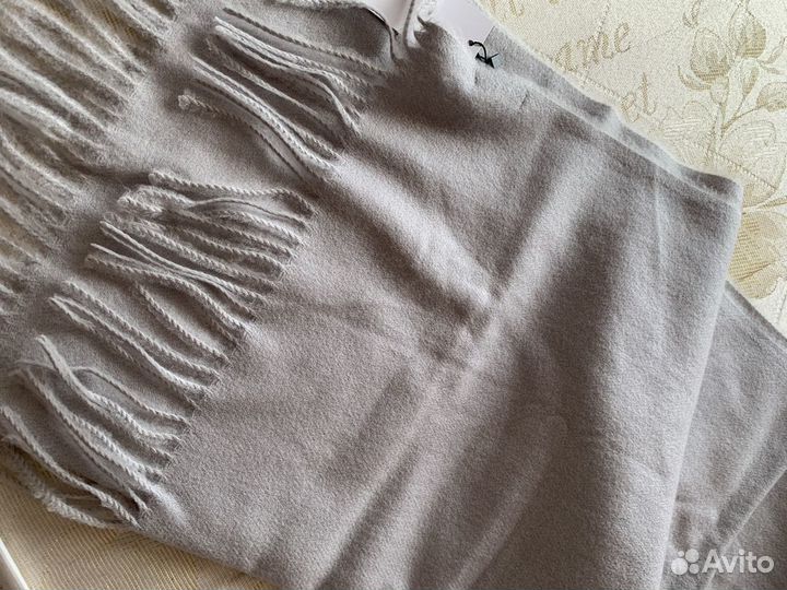 Шарф новый с биркой