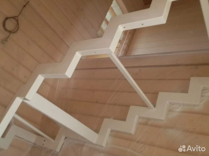 Лестницы на второй этаж