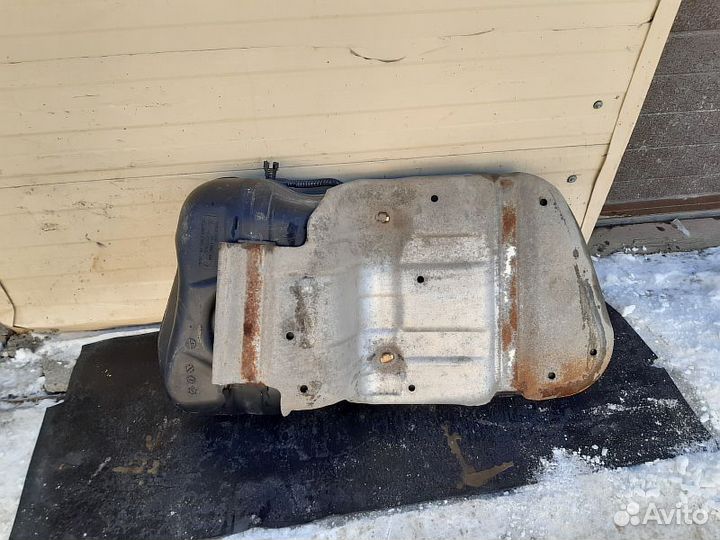 Топливный бак Honda CR-V