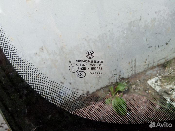 Стекло лобовое Джетта Гольф со сколом