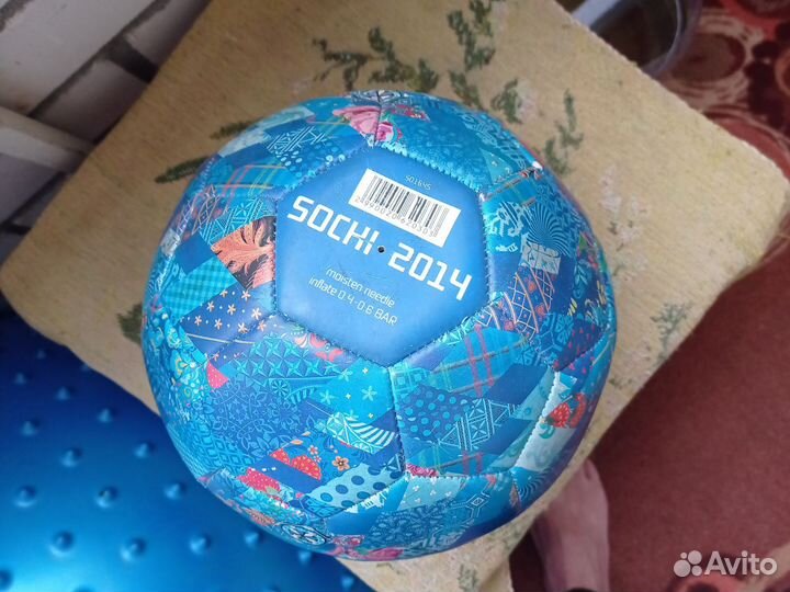 Футбольный мяч sochi 2014 Олимпийских игр