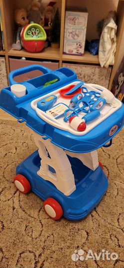 Стол- каталка для врача детская