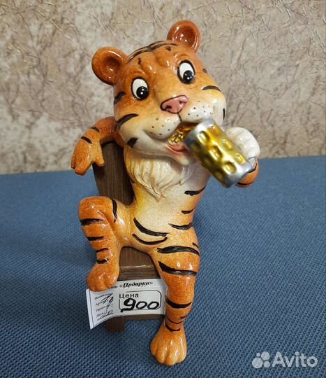 Тигр сувенир из полистоуна