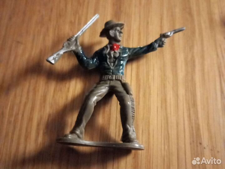 Модель солдитка