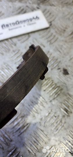 Колодки стояночного тормоза Б.У. Nissan Juke F15