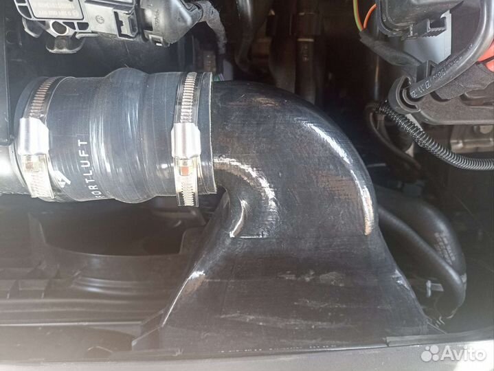 Воздухозаборник холодного впуска Фольксваген Поло5