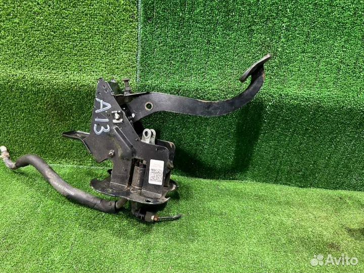 Педаль сцепления Chery Bonus /A13 хэтчбек 1 2013