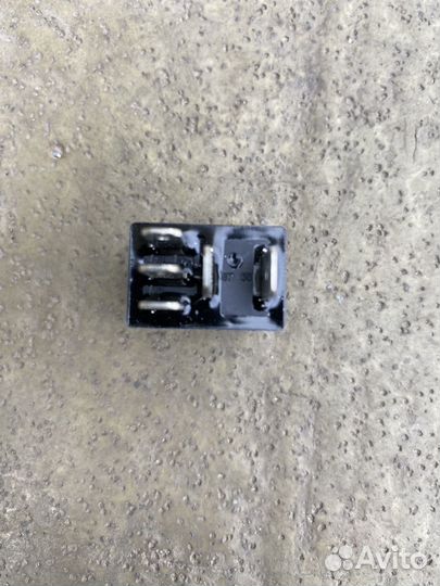 Реле топливного насоса volkswagen touareg