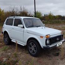 ВАЗ (LADA) 4x4 (Нива) 1.7 MT, 2001, 150 000 км, с пробегом, цена 280 000 руб.