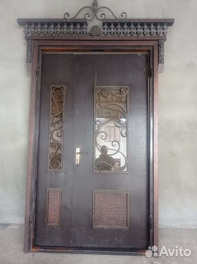 Входные двери кованные