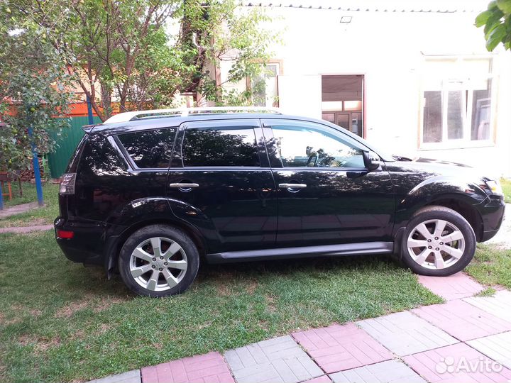 Mitsubishi Outlander 2.4 CVT, 2010, 150 000 км