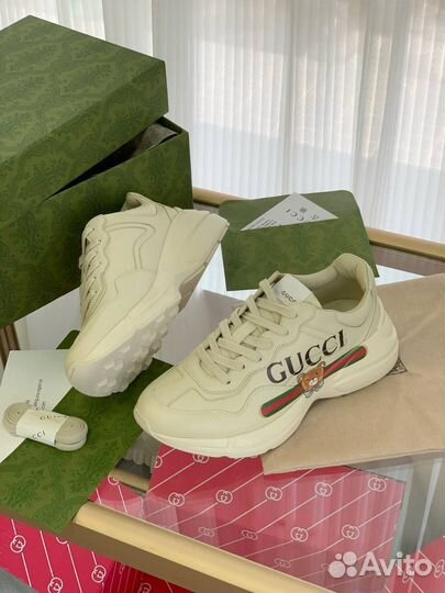 Кроссовки женские Gucci