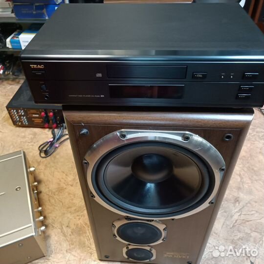 Cd проигрыватель Teac cd p400