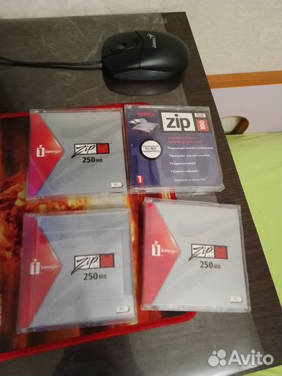 Дискета iomega zip 250