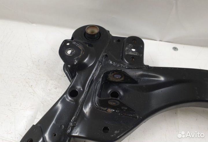 Подрамник Toyota Camry 50 55 2.5