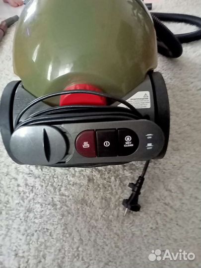 Моющий пылесос Bissell