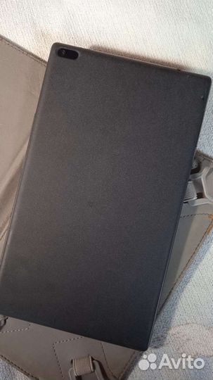 Планшет lenovo