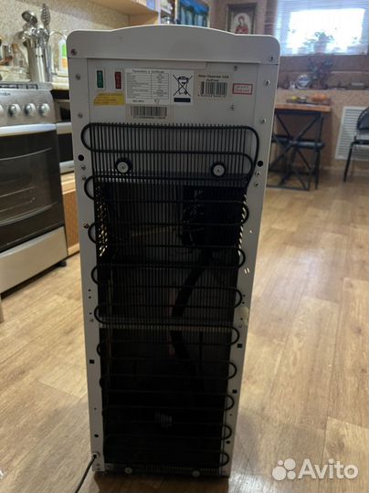 Кулер для воды