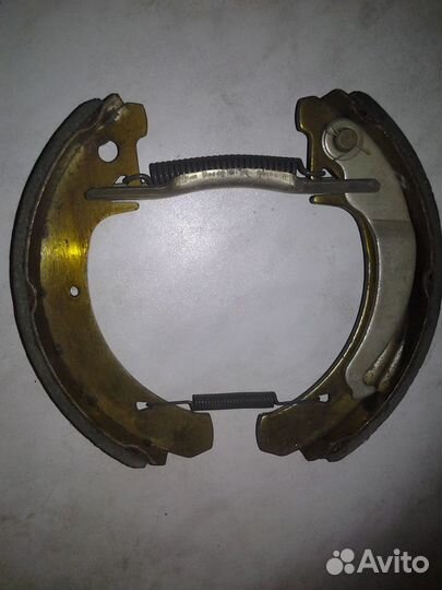 Колодки тормозные задние