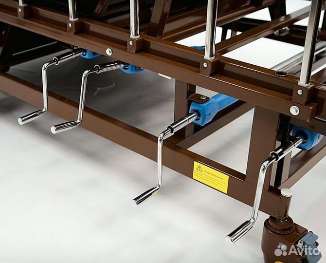 Функциональная кровать для инвалидов