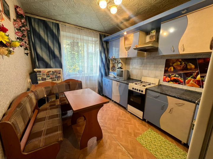 2-к. квартира, 56 м², 5/5 эт.