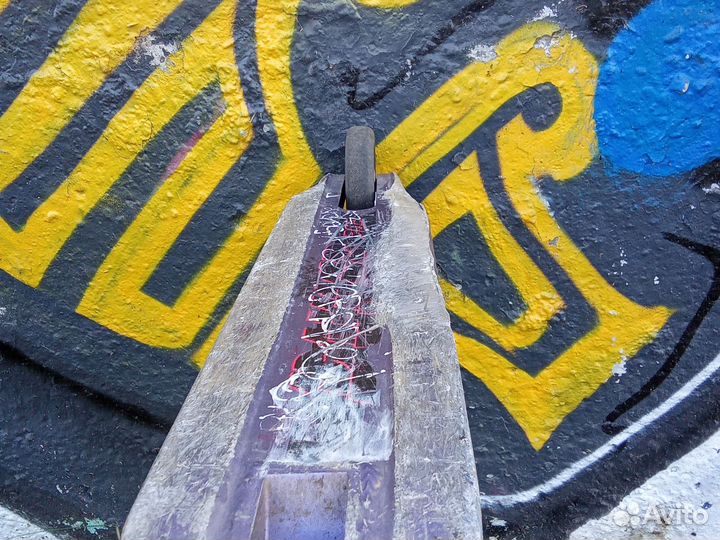 Трюковой самокат