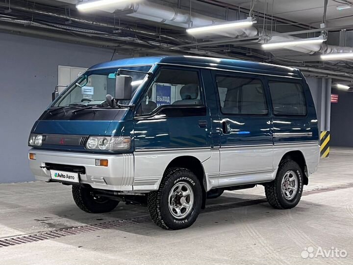 Mitsubishi Delica 2.5 МТ, 1994, 245 415 км