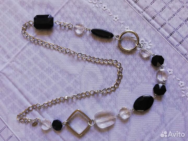 Ожерелье от Ив Роше