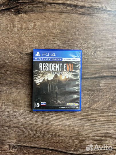 Resident Evil 7 Biohazard диск с игрой для PS4