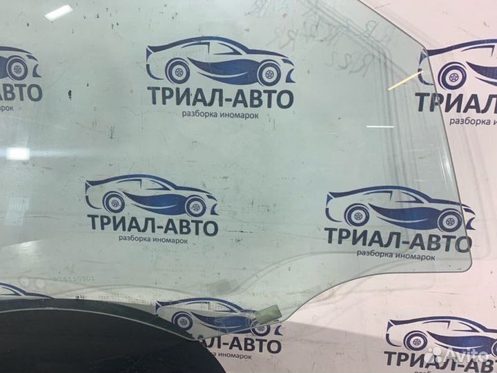 Стекло двери переднее правое KIA Sorento XM