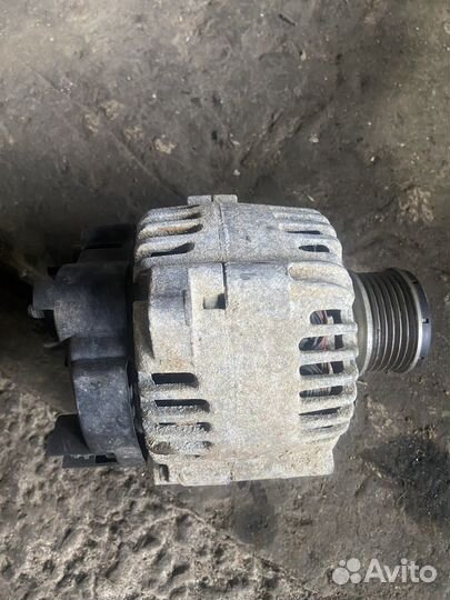 Генератор 1.6 K4M Renault Kangoo 2